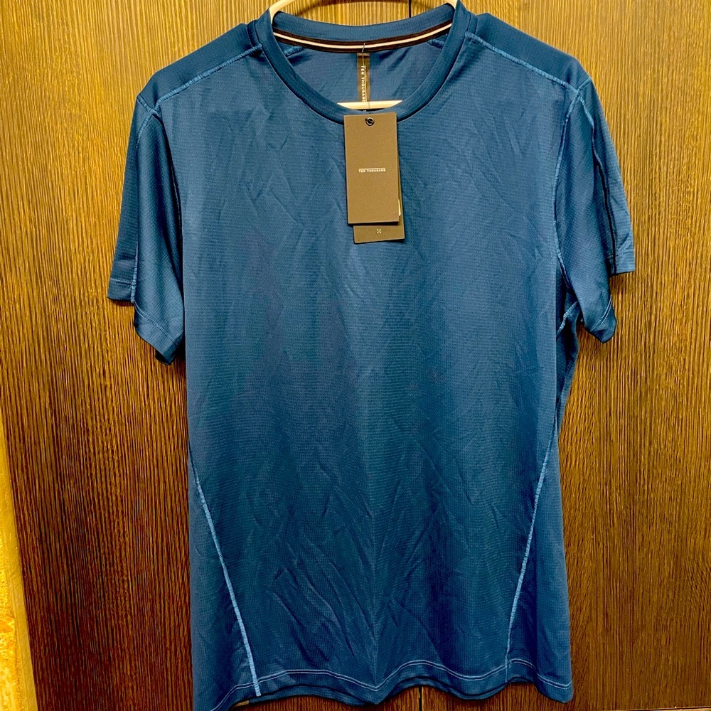 Ten Thousand Lightweight Shirt (M) NWT